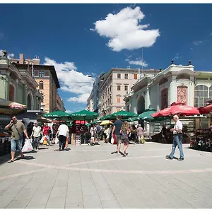 Stylish - Centre Theatre View Rijeka